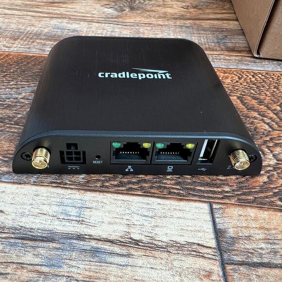 New Cradlepoint COR IBR600 Series Router Wifi Antennas Black - Picture 4 of 6